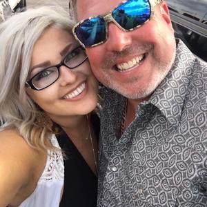 Meet your Posher, Dauphne